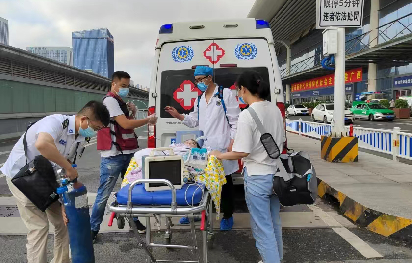 沅陵县救护车出租公司