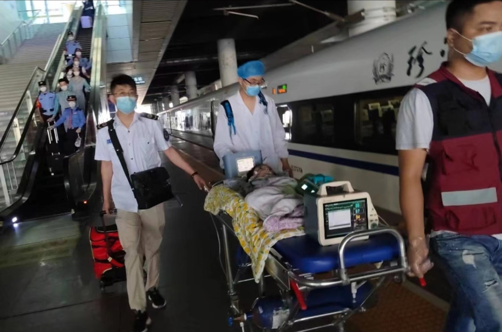 沅陵县高铁转运公司